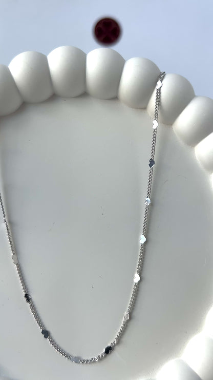 COLAR COM MINI CORAÇÕES (CO263)